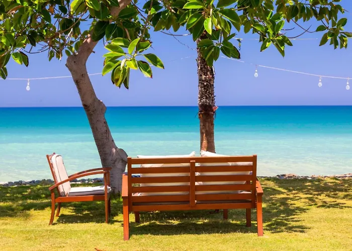 Villa Eleni Coral Bay